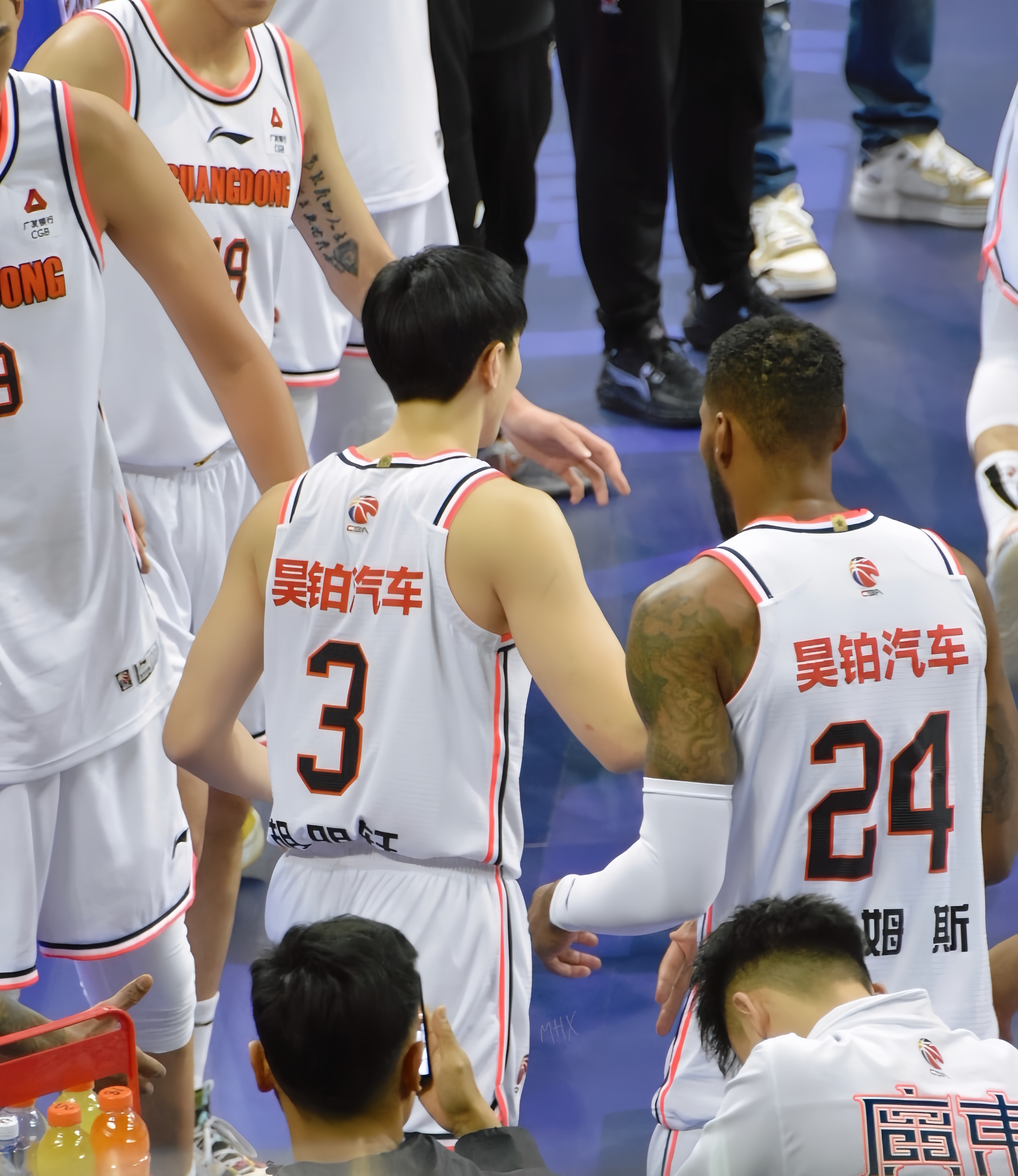 开云娱乐入口 -今晚广东宏远备战欧篮联，状态回暖细节曝光，管理层满意，赛季目标并未改变的简单介绍