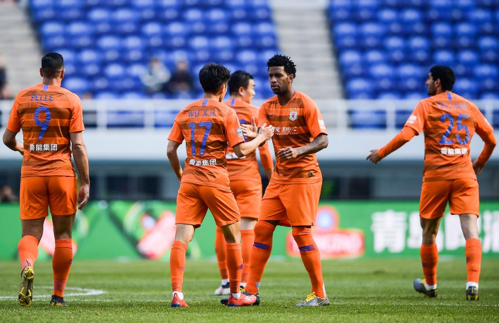 详细阅读:开云娱乐入口 -山东泰山发布备战花絮;窗口期篮板制胜;法甲任务艰巨;球队文化再被提及(山东泰山为什么被取消资格) 开云娱乐入口 -山东泰山发布备战花絮;窗口期篮板制胜;法甲任务艰巨;球队文化再被提及(山东泰山为什么被取消资格)